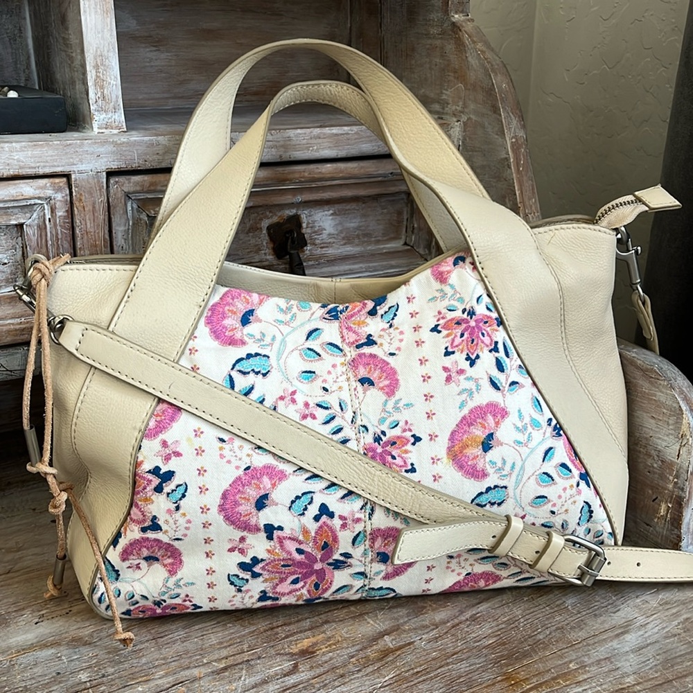 🌼 Lucky Brand Leather & Canvas Floral Purse Cream Long Strap Bohemian